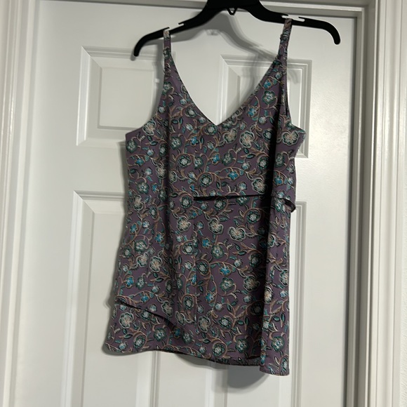 Cabi Scrollwork Cami size small - Picture 3 of 6